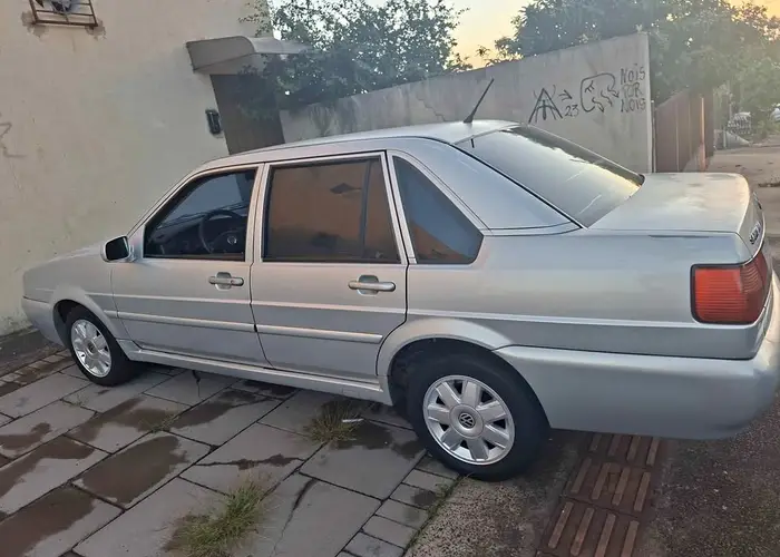 Volkswagen Santana 2000 2.0