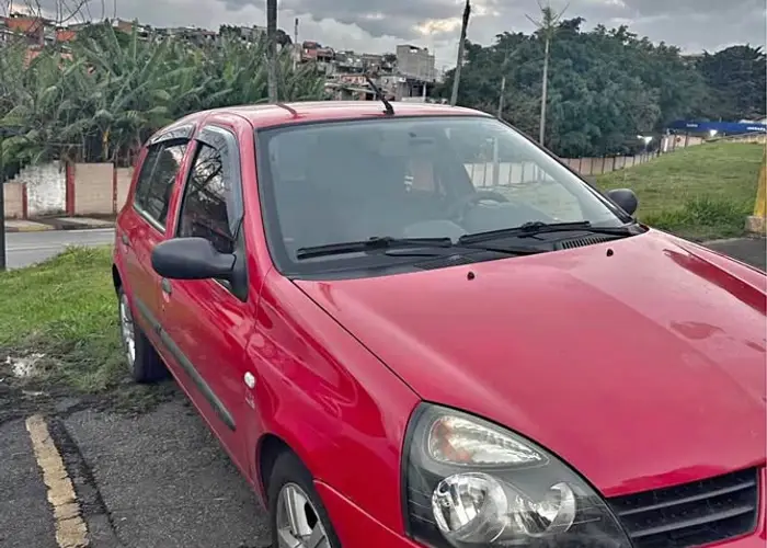 Renault Clio 2009 1.0