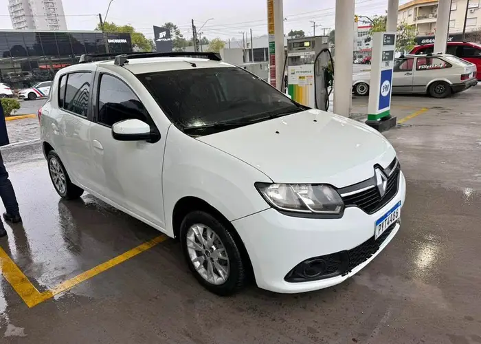 Renault Sandero 2017 1.0