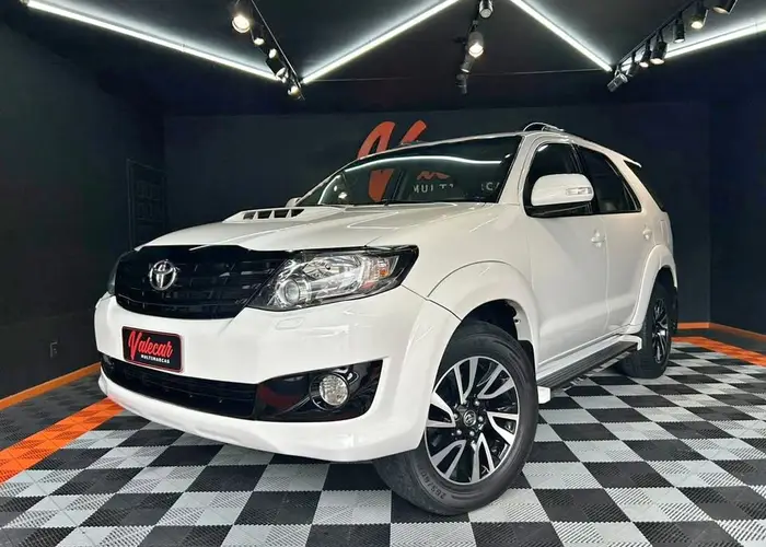 Toyota Hilux 2012 Sw4 Srv 4x4 3.0