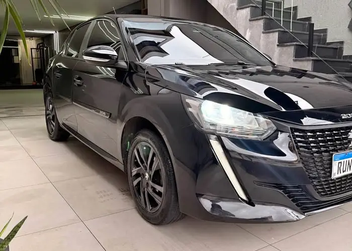 Peugeot 208 2023 1.6