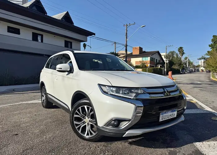 Mitsubishi Outlander 2016 2.0 Com Teto