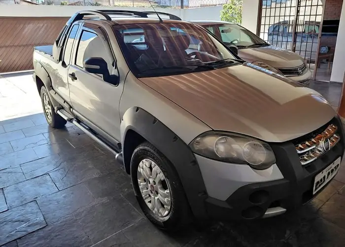 Fiat Strada 2010 Adventure Locker 1.8