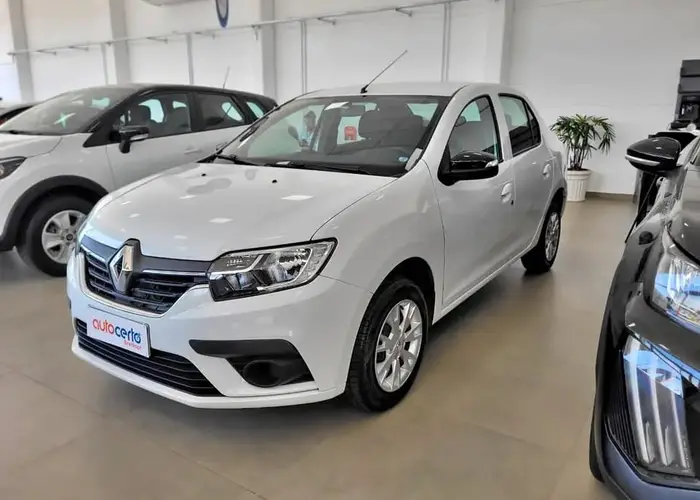 Renault Logan 2025 1.0