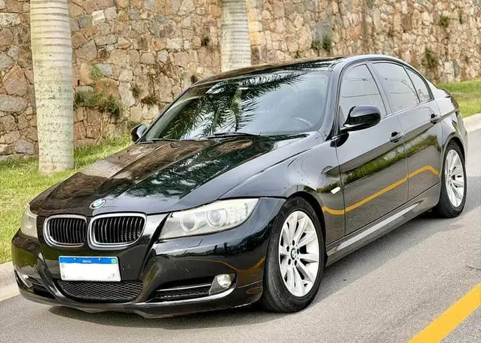 Bmw 320ia 2011 22 2.0
