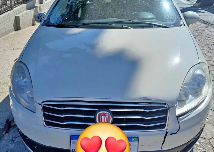 Fiat Linea 2016 Essence 1.8