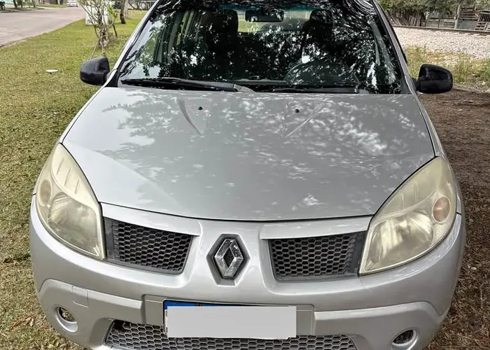Renault Sandero 2010 1.0