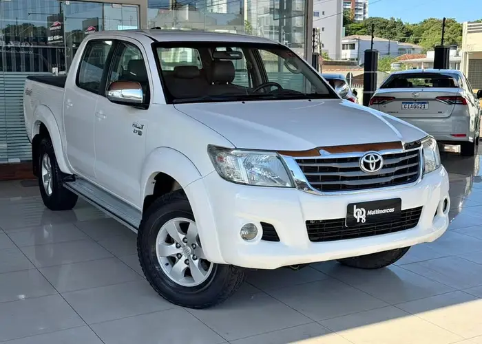 Toyota Hilux 2013 Cd Srv 4x4 2.7