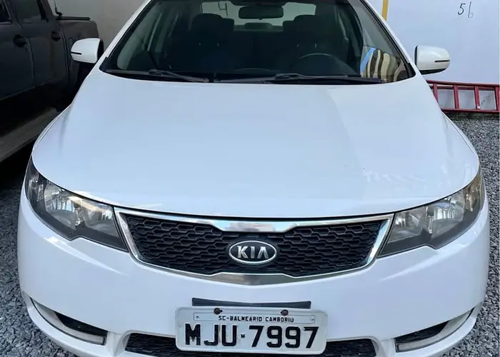 Kia Cerato 2013 1.6