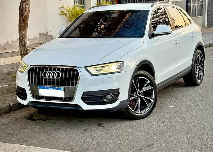Audi Q3 2013 2.0
