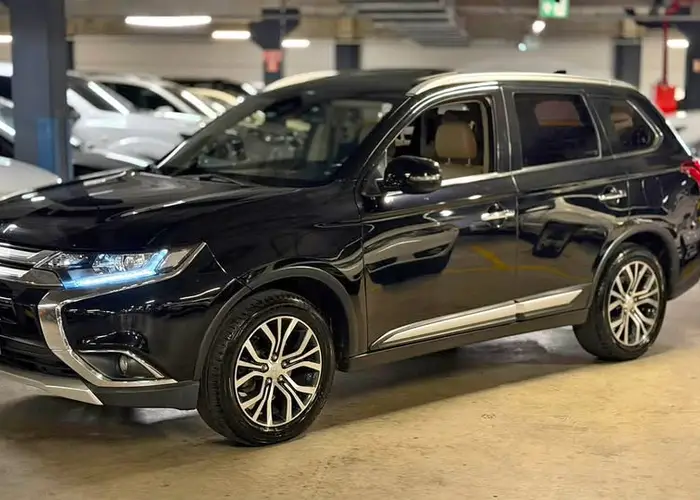 Mitsubishi Outlander 2018 3.0