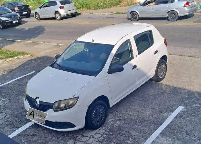 Renault Sandero 2018 1.0