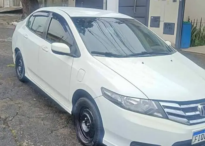 Honda City 2013 1.5 Flex Mecanico