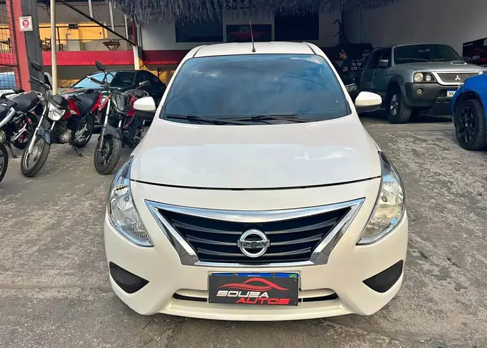 Nissan Versa 2019 1.0 Completo