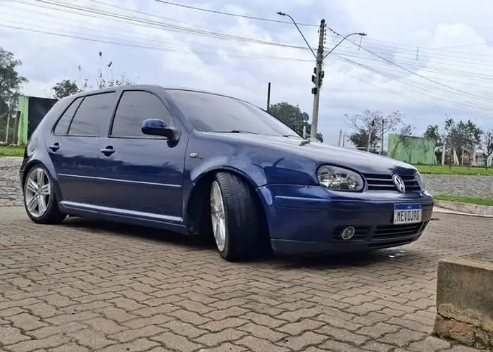 Volkswagen Golf 2000 1.6