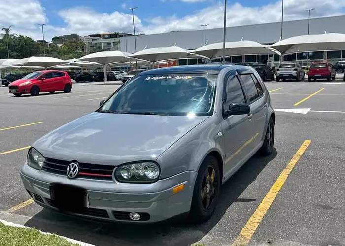 Volkswagen Golf 2001 1.6