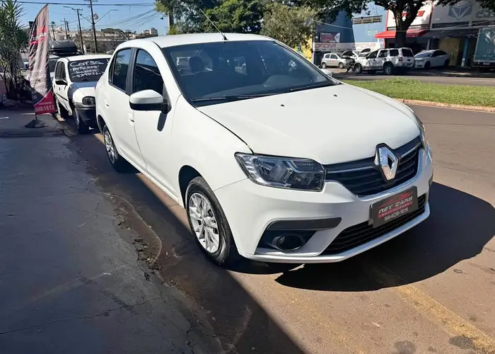 Renault Logan 2022 1.0