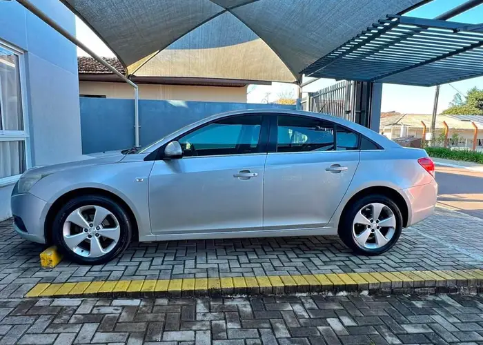 Chevrolet Cruze 2014 1.8