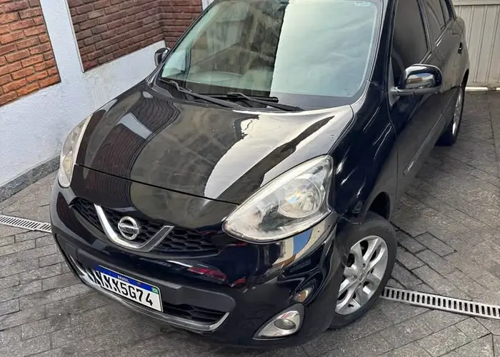 Nissan March 2015 Sv 1.6 Flex