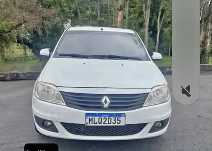 Renault Logan 2013 1.6