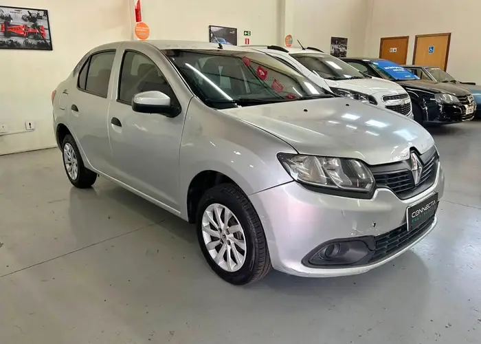 Renault Logan 2018 1.0