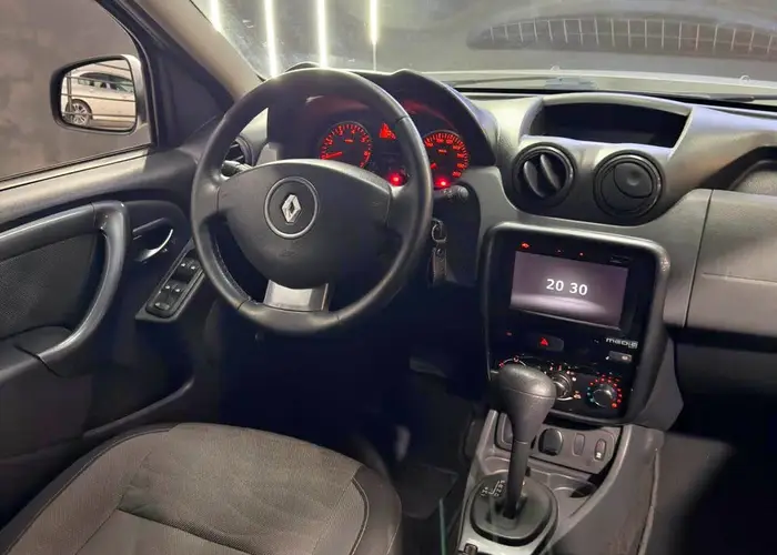 Renault Duster 2014 2.0
