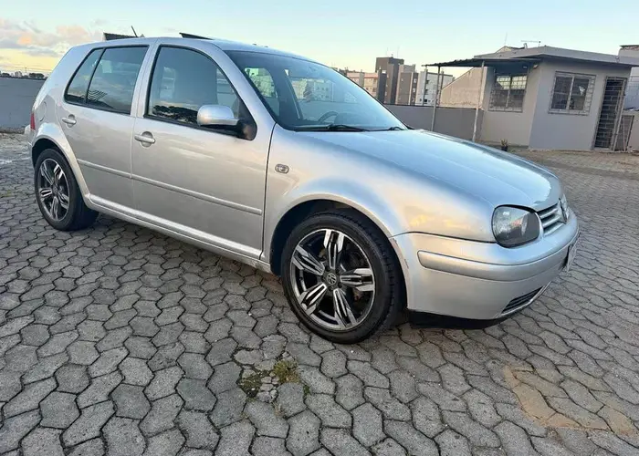 Volkswagen Golf 2005 1.6