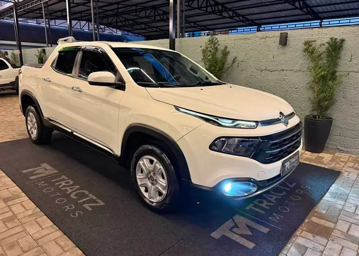 Fiat Toro 2017 Freedom 1.8 16v Flex