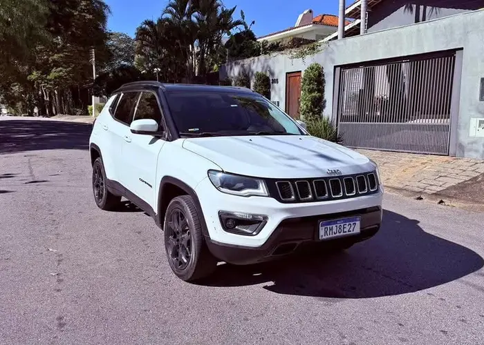 Jeep Compass 2021 2.0
