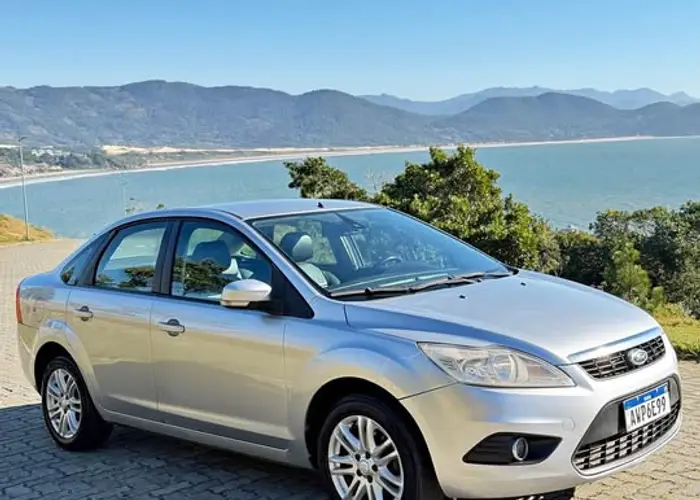 Ford Focus 2013 2.0