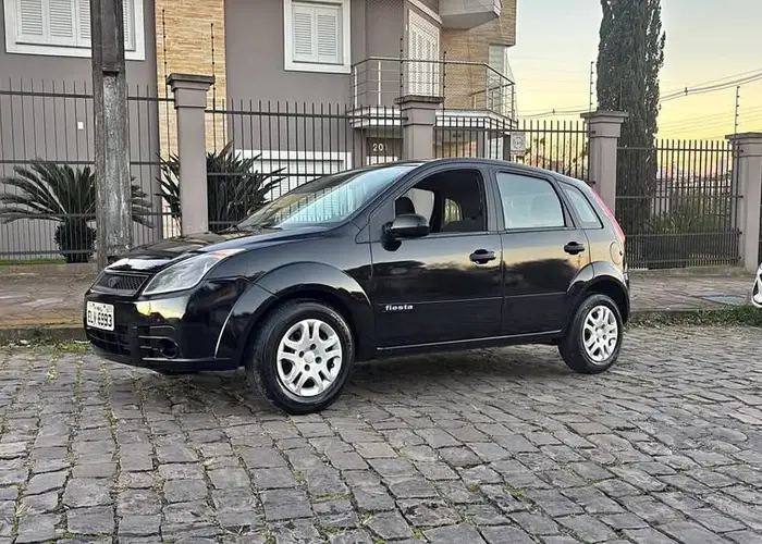 Ford Fiesta 2010 1.0