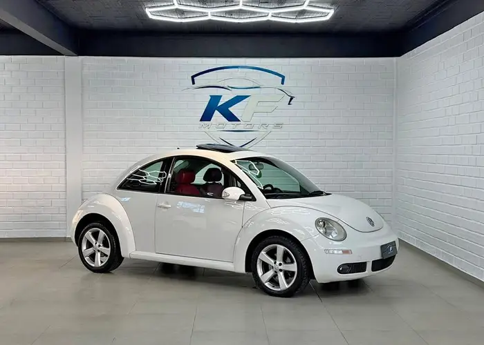 Volkswagen New 2009 Beetle 2.0