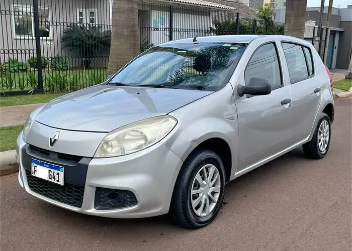 Renault Sandero 2013 1.0 8v