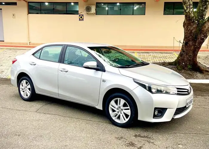 Toyota Corolla 2015 1.8