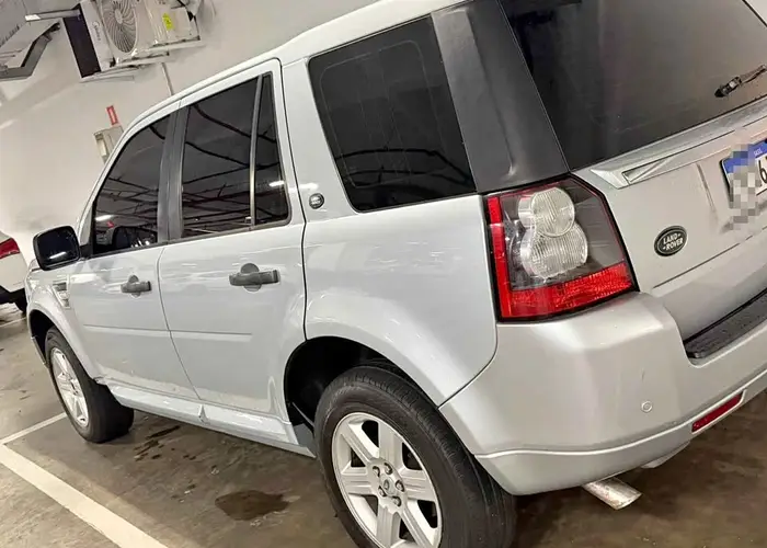 Land Rover Freelander 2011 2.2