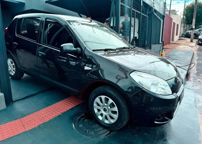Renault Sandero 2012 Expression 1.0 16v (flex)