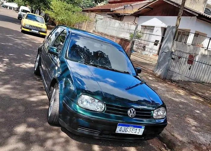 Volkswagen Golf 2000 1.6