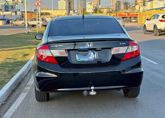 Honda Civic 2012 1.8