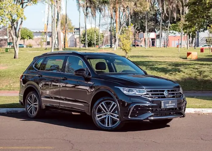 Volkswagen Tiguan 2024 R-line 300tsi 2.0