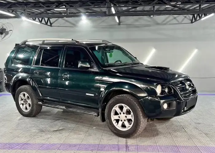 Mitsubishi Pajero 2010 2.5