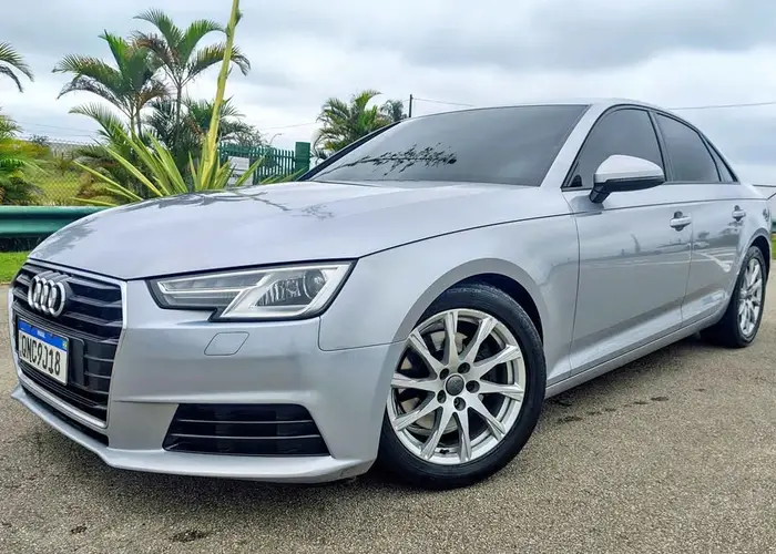 Audi A4 2018 2.0