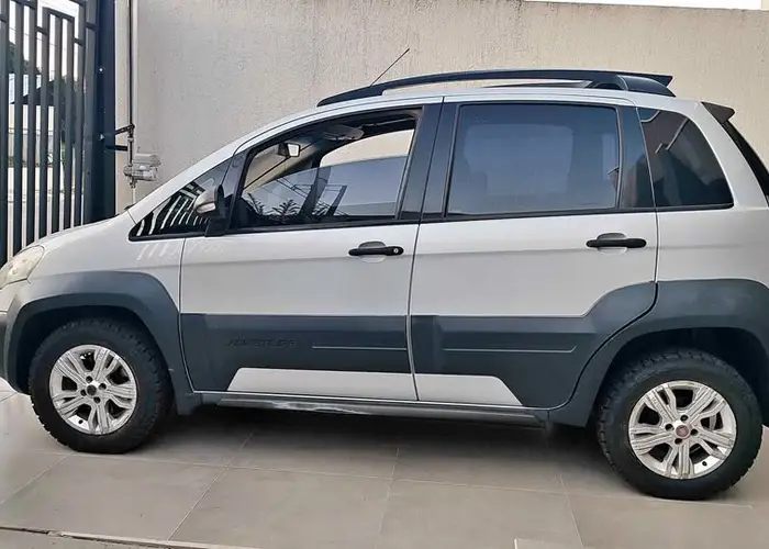 Fiat Idea 2012 Adventure Locker 1.8